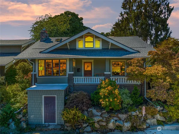 4333 1st Avenue NE, Seattle, WA 98105