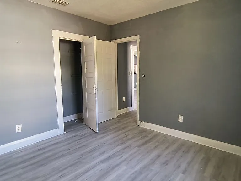 1730 Broxey Ct NE — Photo 4