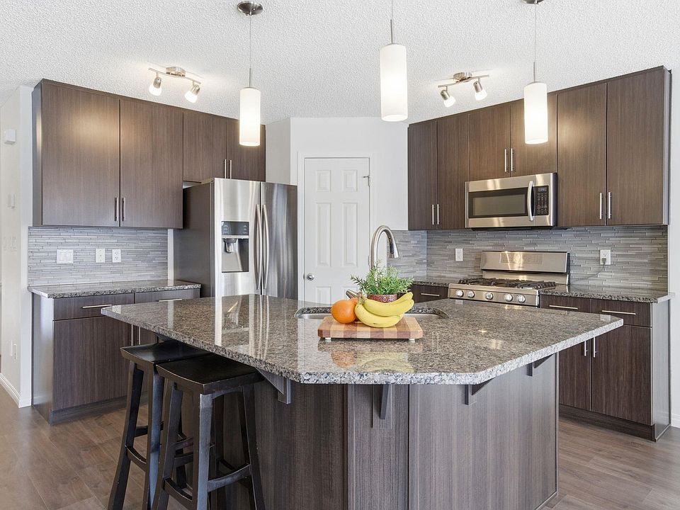 1st image of 2553 Coughlan Rd SW