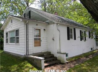 83 Freestone Ave, Portland, CT 06480