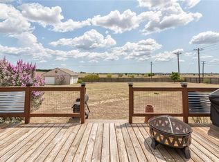 200 Wind Stone E, Jarrell, TX 76537