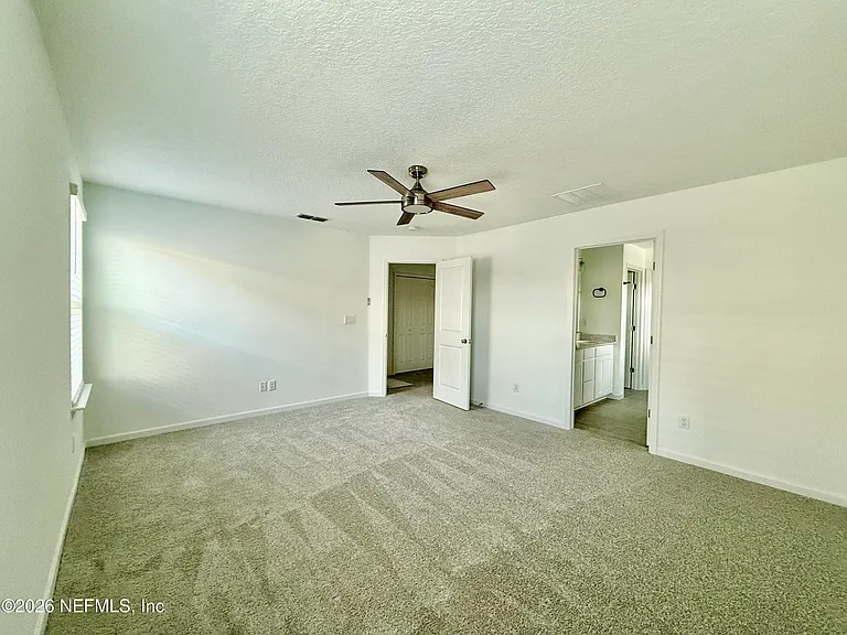 4033 Haydon Burns Pl — Photo 13