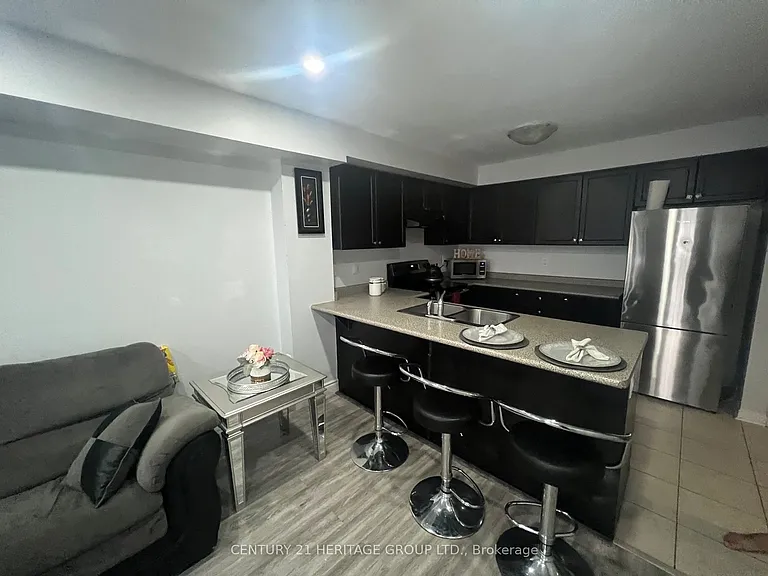 78 Abela Ln N #3 — Photo 4