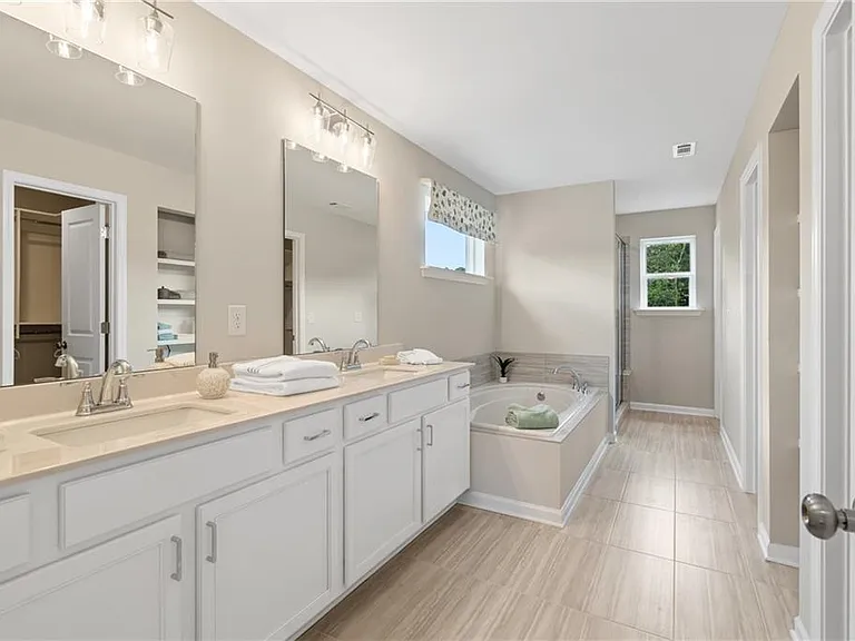 1700 Hickory Grove Rd NW — Photo 21