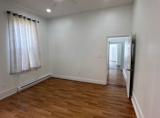 2342 E Cumberland St #4, Philadelphia, PA 19125