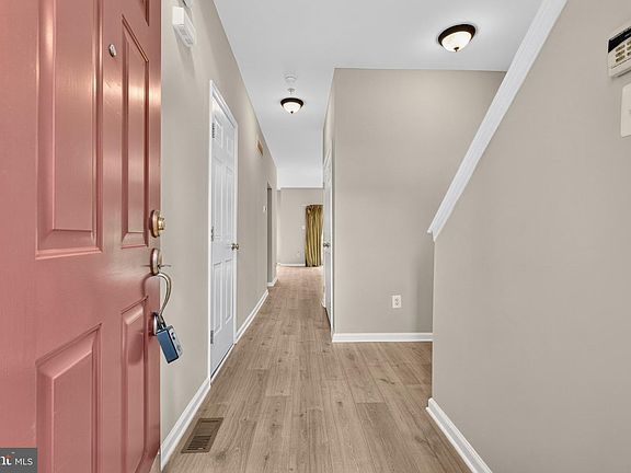 2nd image of 80 Chadwick Cir