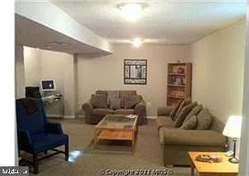 5 bed, 2.0 bath, 1248 sqft, $2,500 — Photo 4