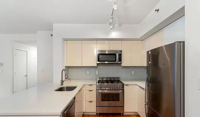 1st image of 100 Congress St APT 201