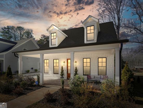 107 Robinhood A Dr, Woodstock, GA 30188