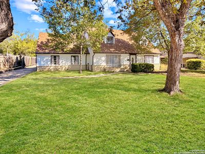 351 Ave Maria, San Antonio, TX, 78216