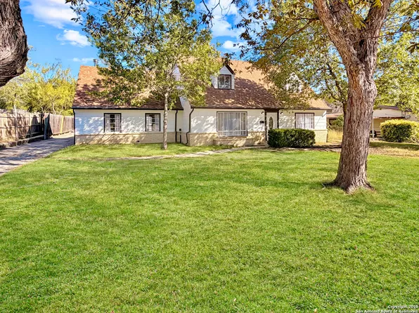 351 Ave Maria, San Antonio, TX 78216