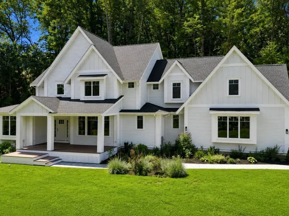 55 Widow Rites Ln, Sudbury, MA 01776