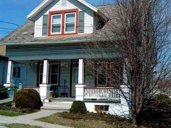 25 Duke St, Hershey, PA 17033