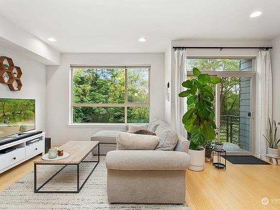 5th image of 5177 42nd Avenue S
