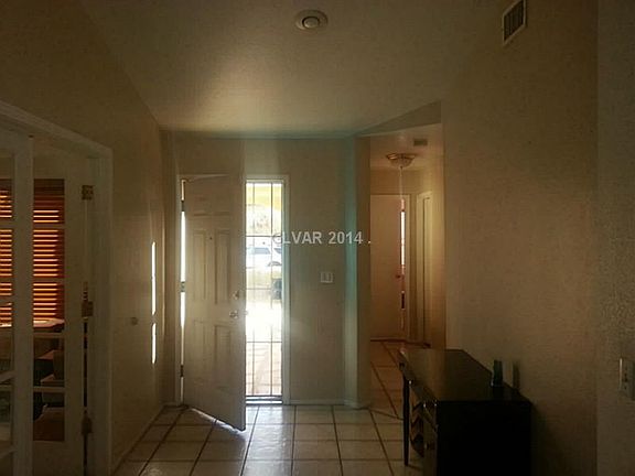 2nd image of 1120 Victorian Hill Ave