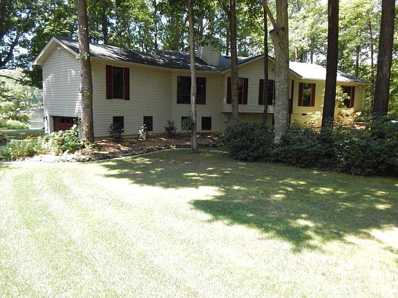 2nd image of 311 S Belmont Dr