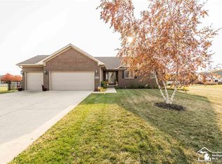 15414 Orchard Mdws, Monroe, MI 48161