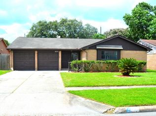 827 Regal St, Houston, TX 77034