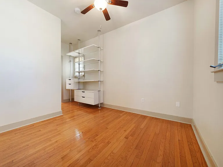 3009 S 4th St #B — Photo 8