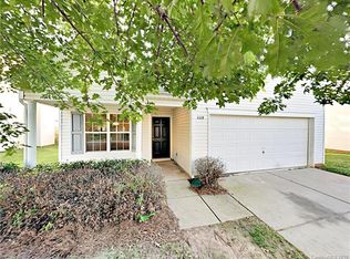 1115 Delander Ln, Charlotte, NC 28214