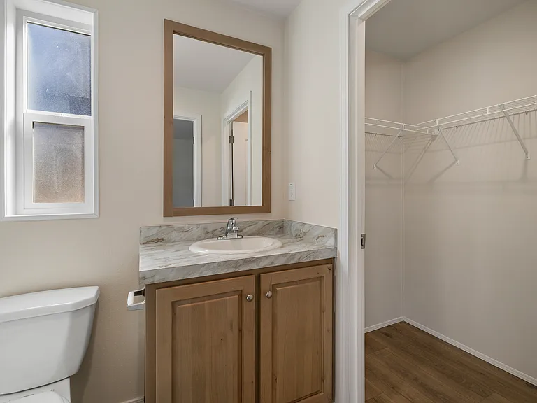 Pics of similar unit, paint/appliances/flooring may be slightly different.