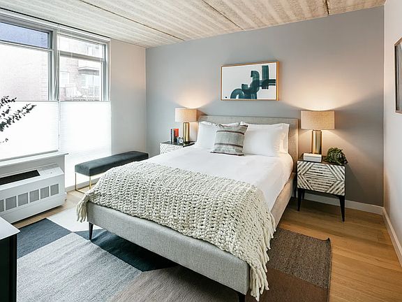 5th image of 192 Spencer St APT 4F