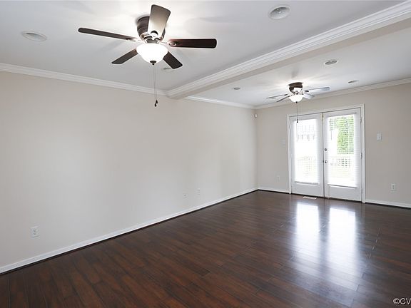 3rd image of 6201 Calavetti Dr