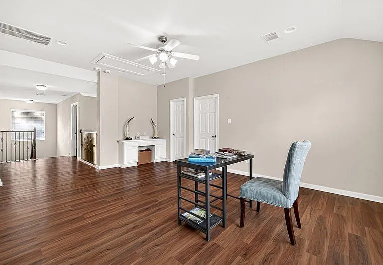 111 S Rocky Point Cir — Photo 36