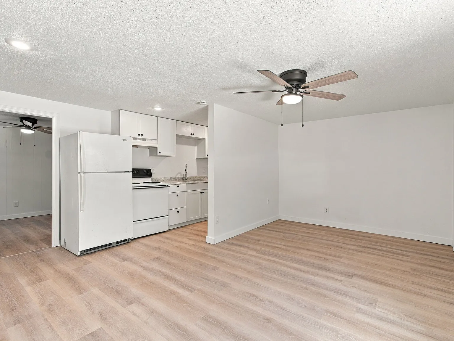 1 bed, 600 sqft, $900 — Photo 4