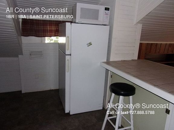 5th image of 1114 17th St N APT 3