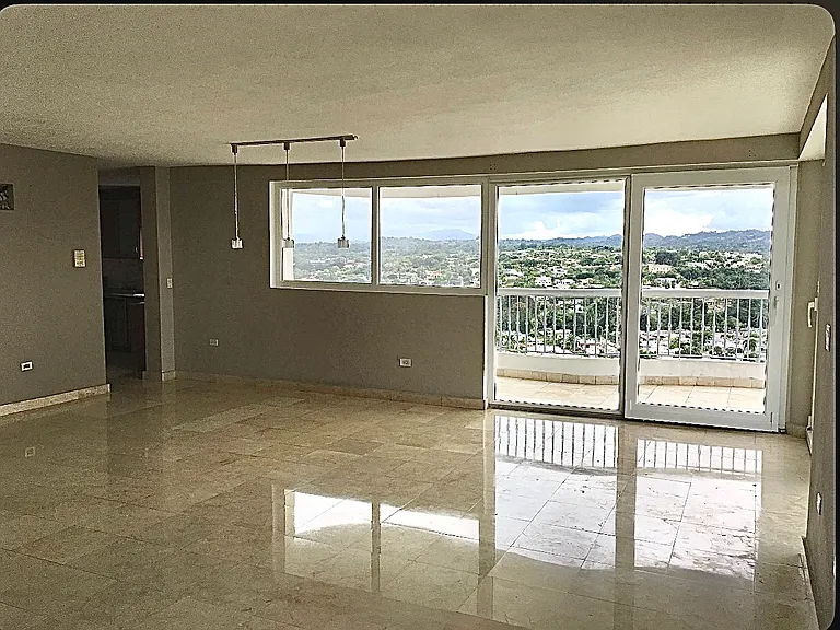 1010 Calle Orchid Piso — Photo 1