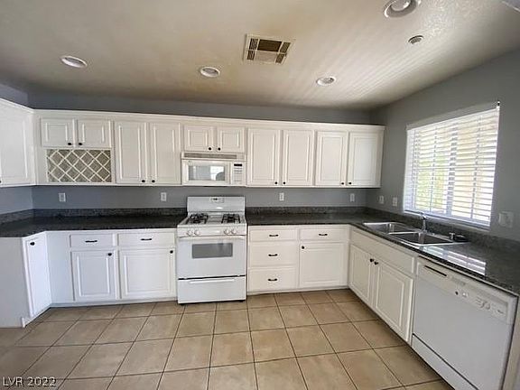 2nd image of 4798 Hampstead Heath Ct