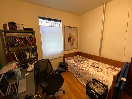 Rented by Mdays Realty | media 15