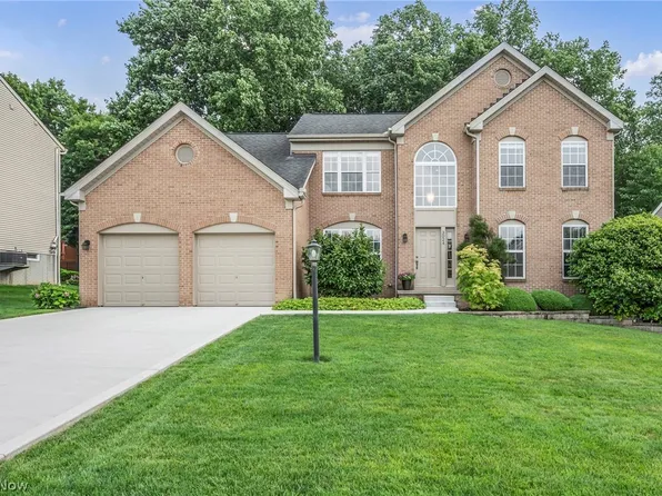 3024 W Creek Dr, Medina, OH 44256