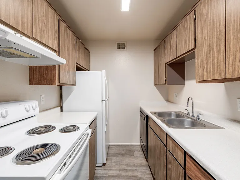 Santuario Apartments — Photo 11