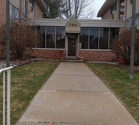 2nd image of 756 W Kilgore Rd APT 204