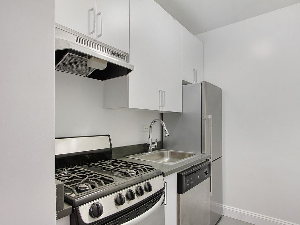 1st image of 465 Lexington Ave APT 34