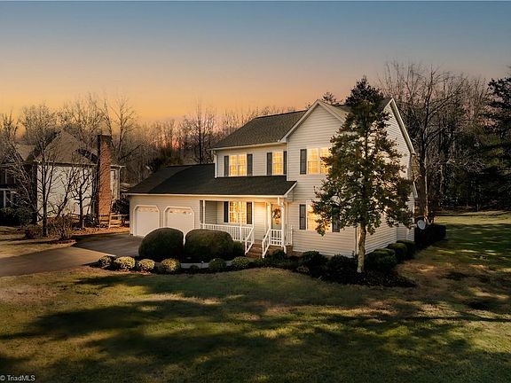 4th image of 1205 Fairfield Creek Dr