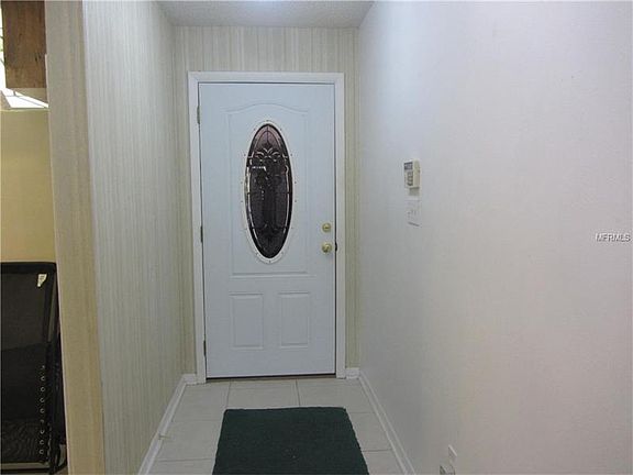 3rd image of 802 Westwind Ln