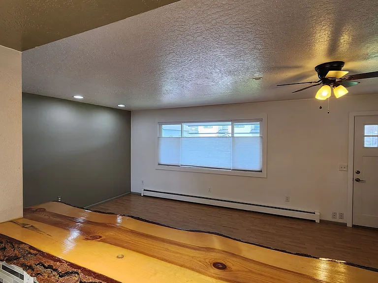 2345 Benton Ave — Photo 8