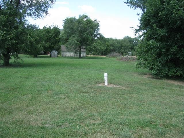 2nd image of 1817 Idaho Rd