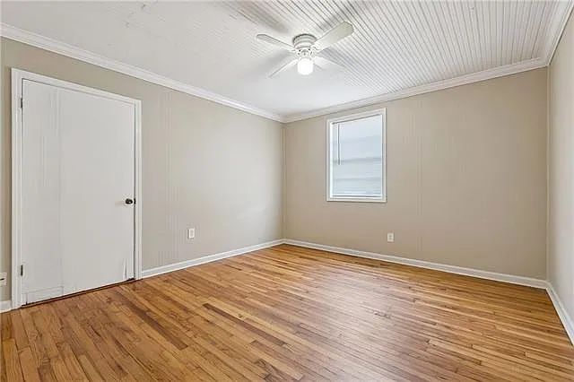 627 Julius Ave — Photo 6