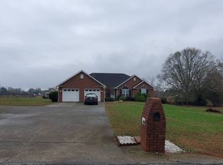 401 Willie Walker Rd, Carrollton, GA 30117