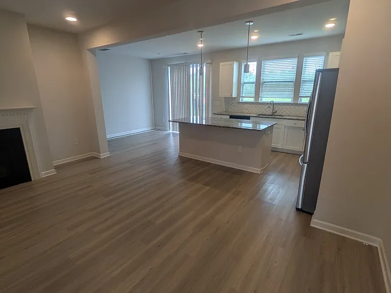784 Amarra Dr #1 — Photo 3