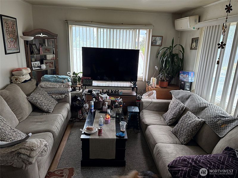 4th image of 11627 24th Avenue S