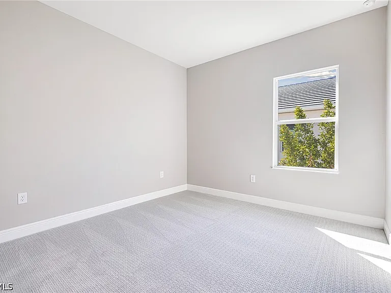 17812 Summerland Key Ct — Photo 16
