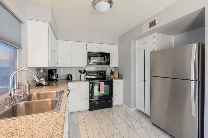 2509 N 87th Way — Photo 18