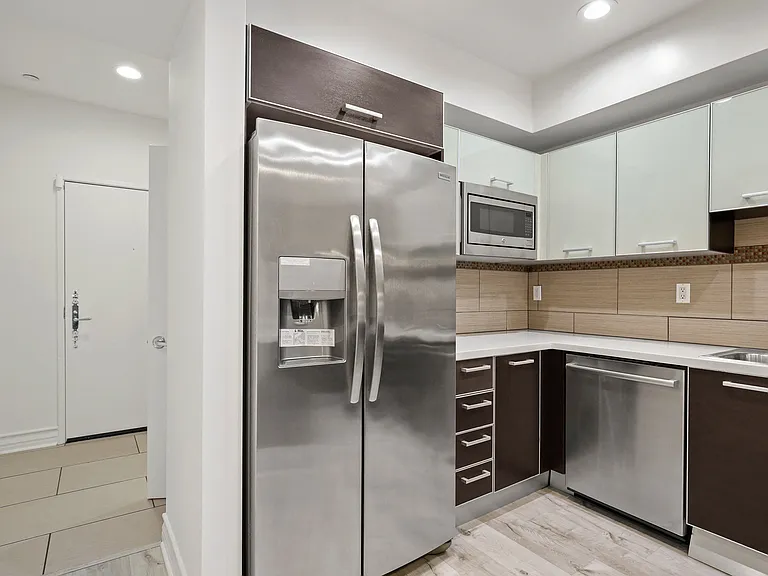 Modern Kitchen with Stainless Energy-Efficient Appliances