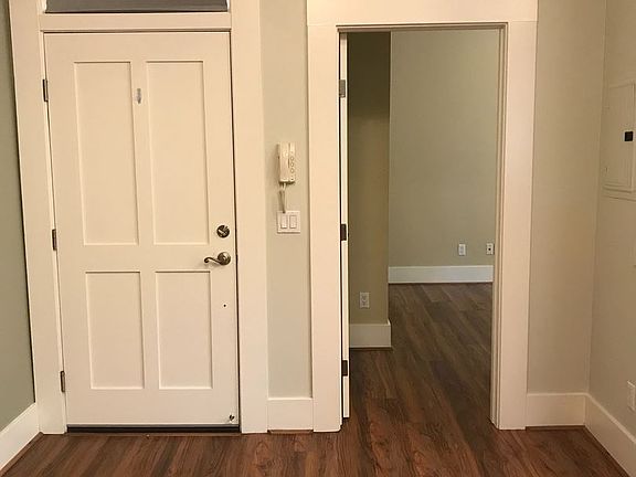 5th image of 1125 F St APT 01