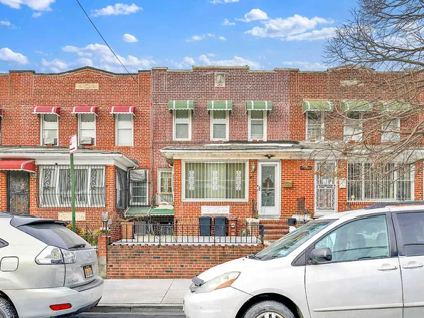 5052 46th St, Woodside, NY 11377